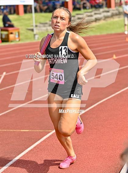Thumbnail 2 in IHSAA Finals (4 x 800 Meter Heat 1)  photogallery.