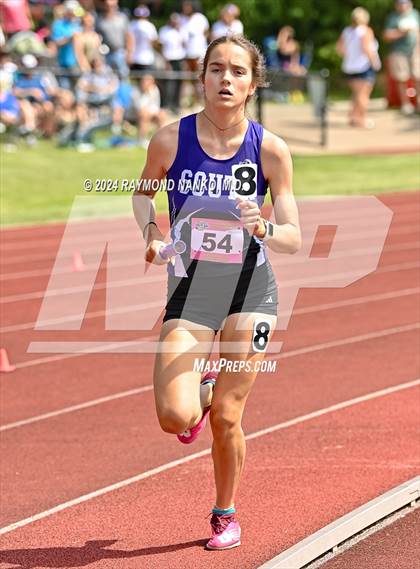 Thumbnail 2 in IHSAA Finals (4 x 800 Meter Heat 1)  photogallery.