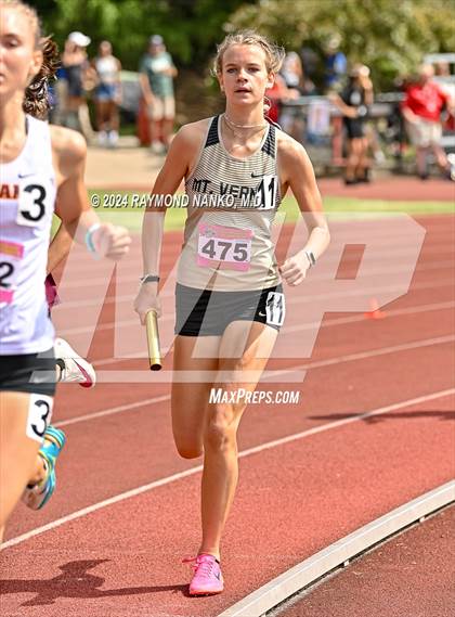 Thumbnail 2 in IHSAA Finals (4 x 800 Meter Heat 1)  photogallery.