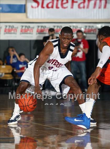 Thumbnail 3 in Bishop Gorman vs. Riverside (City of Palms Classic) photogallery.