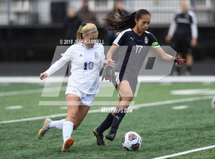 Thumbnail 1 in Twinsburg vs. Jackson (OHSAA D1 Regional Final) photogallery.
