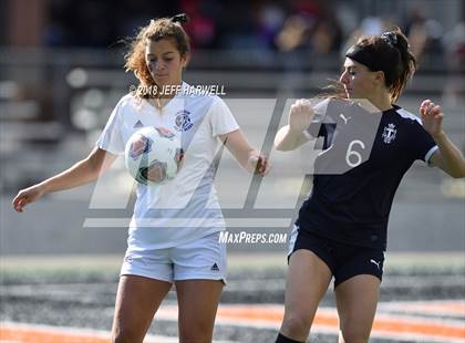 Thumbnail 1 in Twinsburg vs. Jackson (OHSAA D1 Regional Final) photogallery.