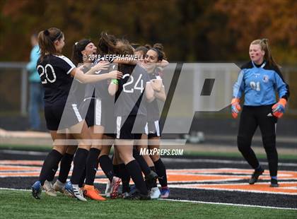 Thumbnail 2 in Twinsburg vs. Jackson (OHSAA D1 Regional Final) photogallery.