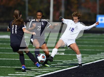 Thumbnail 3 in Twinsburg vs. Jackson (OHSAA D1 Regional Final) photogallery.