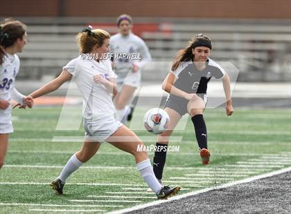 Thumbnail 3 in Twinsburg vs. Jackson (OHSAA D1 Regional Final) photogallery.