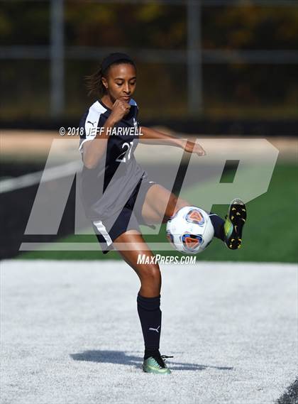 Thumbnail 1 in Twinsburg vs. Jackson (OHSAA D1 Regional Final) photogallery.