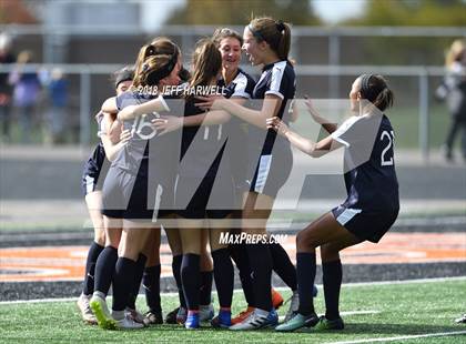 Thumbnail 1 in Twinsburg vs. Jackson (OHSAA D1 Regional Final) photogallery.