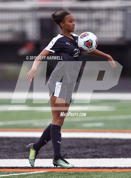 Thumbnail 1 in Twinsburg vs. Jackson (OHSAA D1 Regional Final) photogallery.