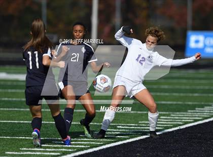 Thumbnail 2 in Twinsburg vs. Jackson (OHSAA D1 Regional Final) photogallery.