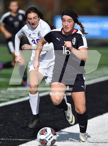 Thumbnail 1 in Twinsburg vs. Jackson (OHSAA D1 Regional Final) photogallery.