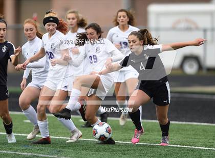 Thumbnail 2 in Twinsburg vs. Jackson (OHSAA D1 Regional Final) photogallery.