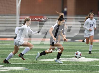 Thumbnail 1 in Twinsburg vs. Jackson (OHSAA D1 Regional Final) photogallery.