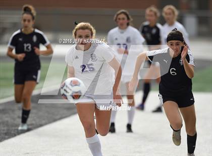 Thumbnail 1 in Twinsburg vs. Jackson (OHSAA D1 Regional Final) photogallery.