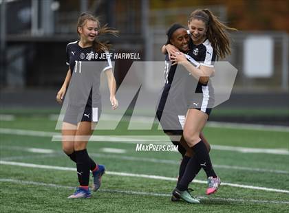 Thumbnail 1 in Twinsburg vs. Jackson (OHSAA D1 Regional Final) photogallery.