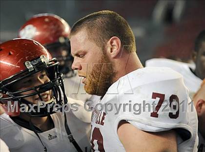 Thumbnail 3 in Hoover vs. Prattville (AHSAA 6A Final)  photogallery.