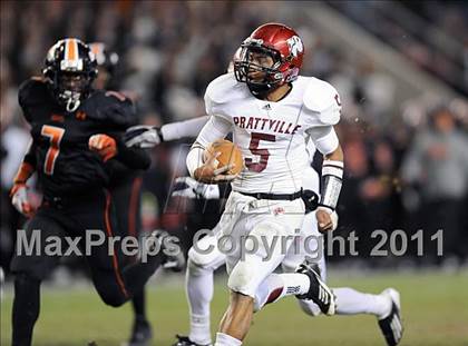 Thumbnail 3 in Hoover vs. Prattville (AHSAA 6A Final)  photogallery.