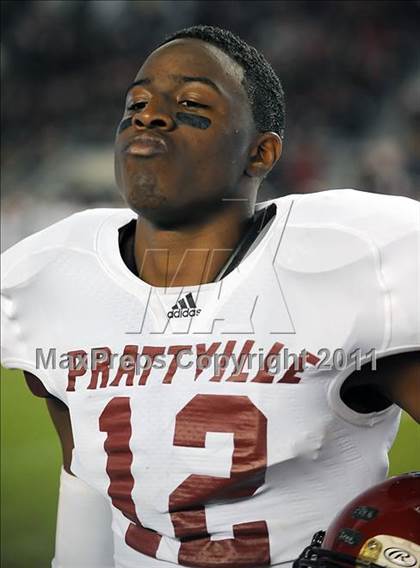 Thumbnail 3 in Hoover vs. Prattville (AHSAA 6A Final)  photogallery.