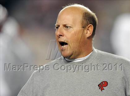 Thumbnail 3 in Hoover vs. Prattville (AHSAA 6A Final)  photogallery.