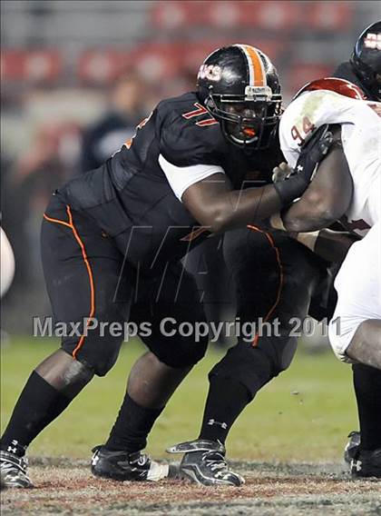 Thumbnail 2 in Hoover vs. Prattville (AHSAA 6A Final)  photogallery.