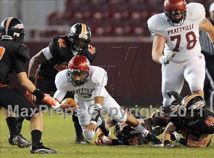 Thumbnail 3 in Hoover vs. Prattville (AHSAA 6A Final)  photogallery.