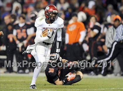 Thumbnail 1 in Hoover vs. Prattville (AHSAA 6A Final)  photogallery.
