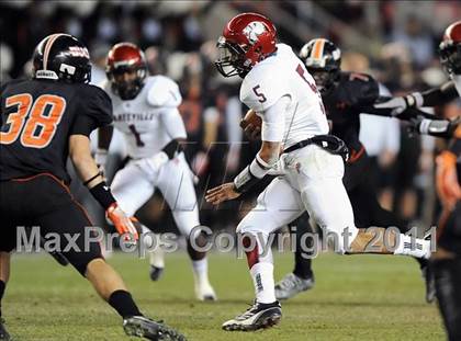 Thumbnail 2 in Hoover vs. Prattville (AHSAA 6A Final)  photogallery.