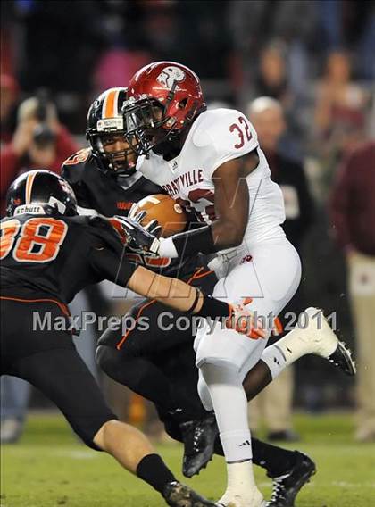 Thumbnail 1 in Hoover vs. Prattville (AHSAA 6A Final)  photogallery.