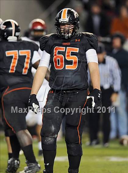 Thumbnail 1 in Hoover vs. Prattville (AHSAA 6A Final)  photogallery.