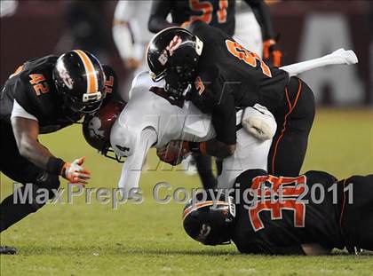 Thumbnail 1 in Hoover vs. Prattville (AHSAA 6A Final)  photogallery.