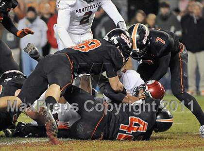 Thumbnail 3 in Hoover vs. Prattville (AHSAA 6A Final)  photogallery.