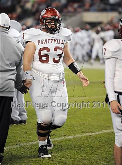 Thumbnail 3 in Hoover vs. Prattville (AHSAA 6A Final)  photogallery.