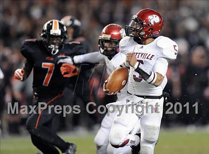 Thumbnail 1 in Hoover vs. Prattville (AHSAA 6A Final)  photogallery.