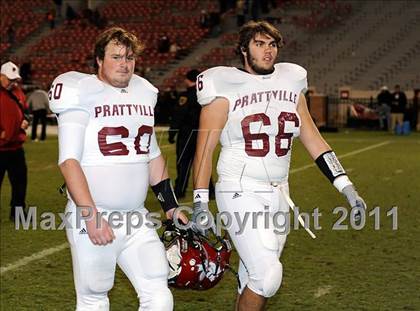 Thumbnail 3 in Hoover vs. Prattville (AHSAA 6A Final)  photogallery.