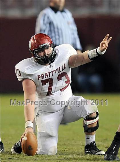 Thumbnail 3 in Hoover vs. Prattville (AHSAA 6A Final)  photogallery.