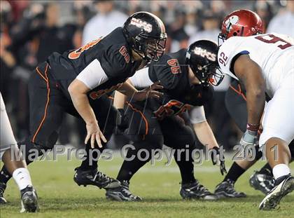 Thumbnail 1 in Hoover vs. Prattville (AHSAA 6A Final)  photogallery.