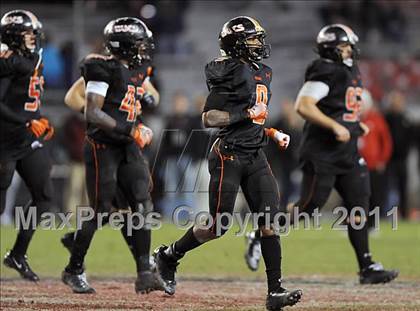 Thumbnail 2 in Hoover vs. Prattville (AHSAA 6A Final)  photogallery.