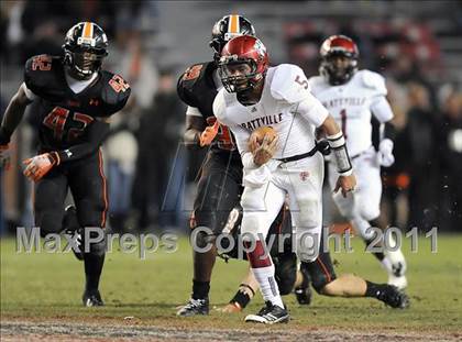 Thumbnail 2 in Hoover vs. Prattville (AHSAA 6A Final)  photogallery.