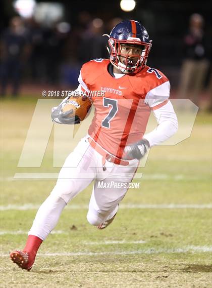 Thumbnail 3 in Centennial vs. Higley (AIA 5A Semifinal Playoff) photogallery.