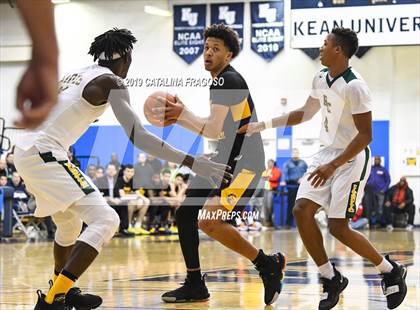 Thumbnail 1 in Montverde Academy vs Roselle Catholic (Metro Classic) photogallery.