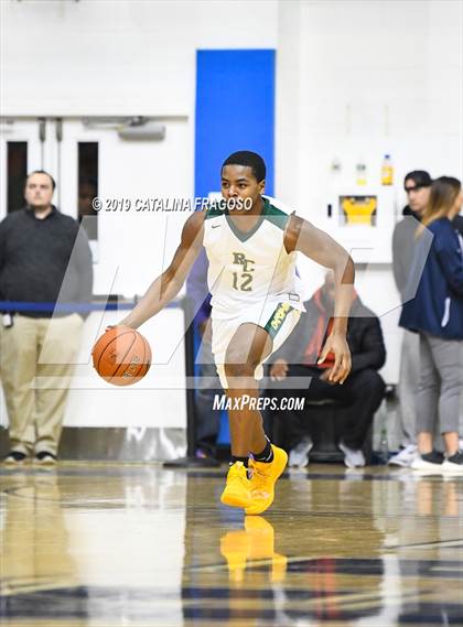 Thumbnail 3 in Montverde Academy vs Roselle Catholic (Metro Classic) photogallery.