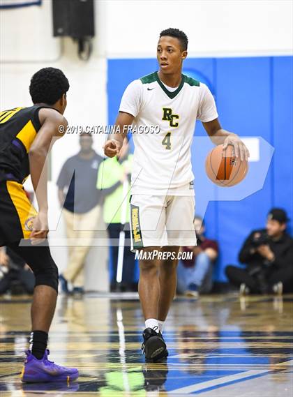 Thumbnail 1 in Montverde Academy vs Roselle Catholic (Metro Classic) photogallery.