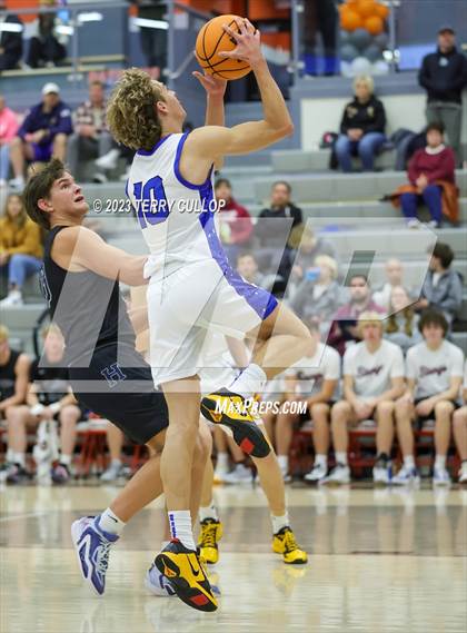Thumbnail 1 in Dixie vs. Herriman (Falcon Classic) photogallery.