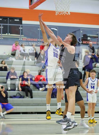Thumbnail 3 in Dixie vs. Herriman (Falcon Classic) photogallery.