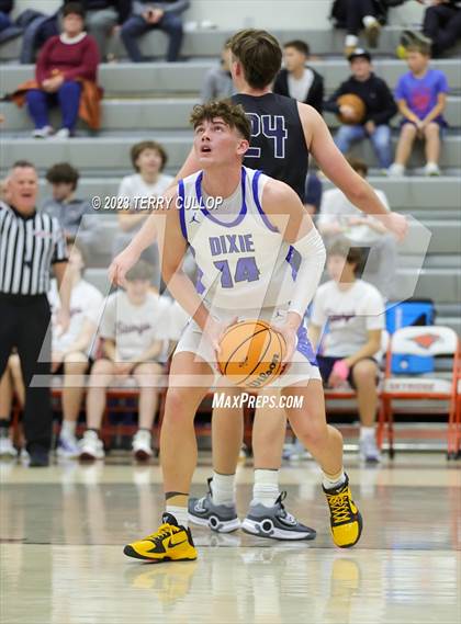 Thumbnail 1 in Dixie vs. Herriman (Falcon Classic) photogallery.