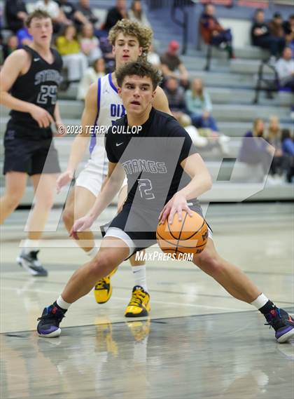 Thumbnail 2 in Dixie vs. Herriman (Falcon Classic) photogallery.