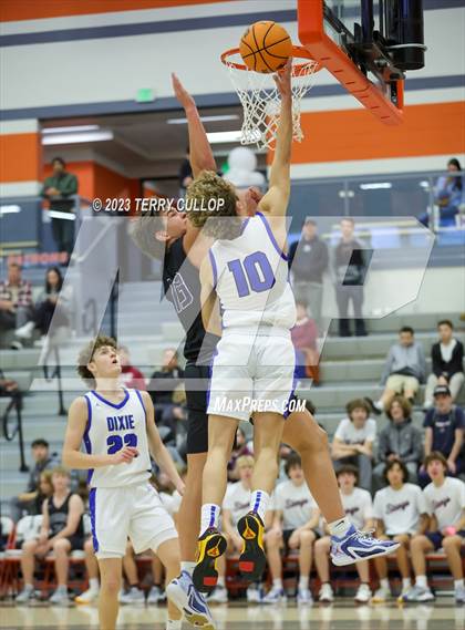 Thumbnail 1 in Dixie vs. Herriman (Falcon Classic) photogallery.