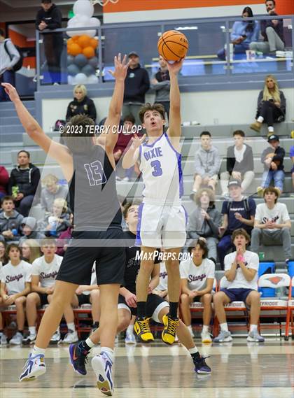 Thumbnail 3 in Dixie vs. Herriman (Falcon Classic) photogallery.
