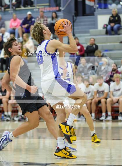 Thumbnail 3 in Dixie vs. Herriman (Falcon Classic) photogallery.
