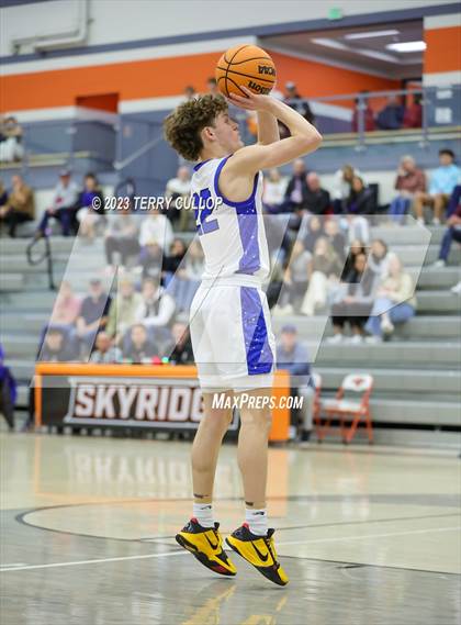 Thumbnail 2 in Dixie vs. Herriman (Falcon Classic) photogallery.