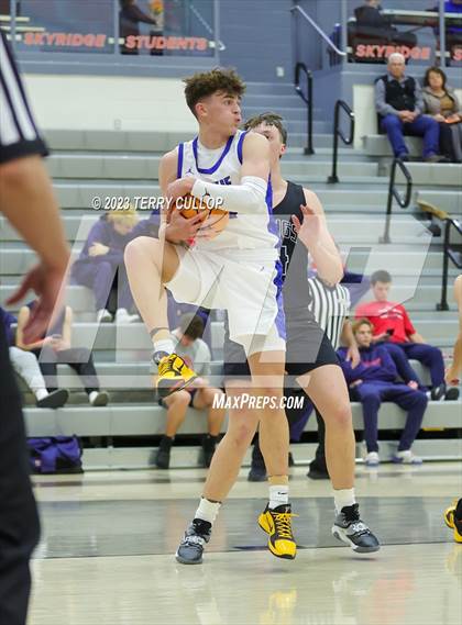Thumbnail 2 in Dixie vs. Herriman (Falcon Classic) photogallery.
